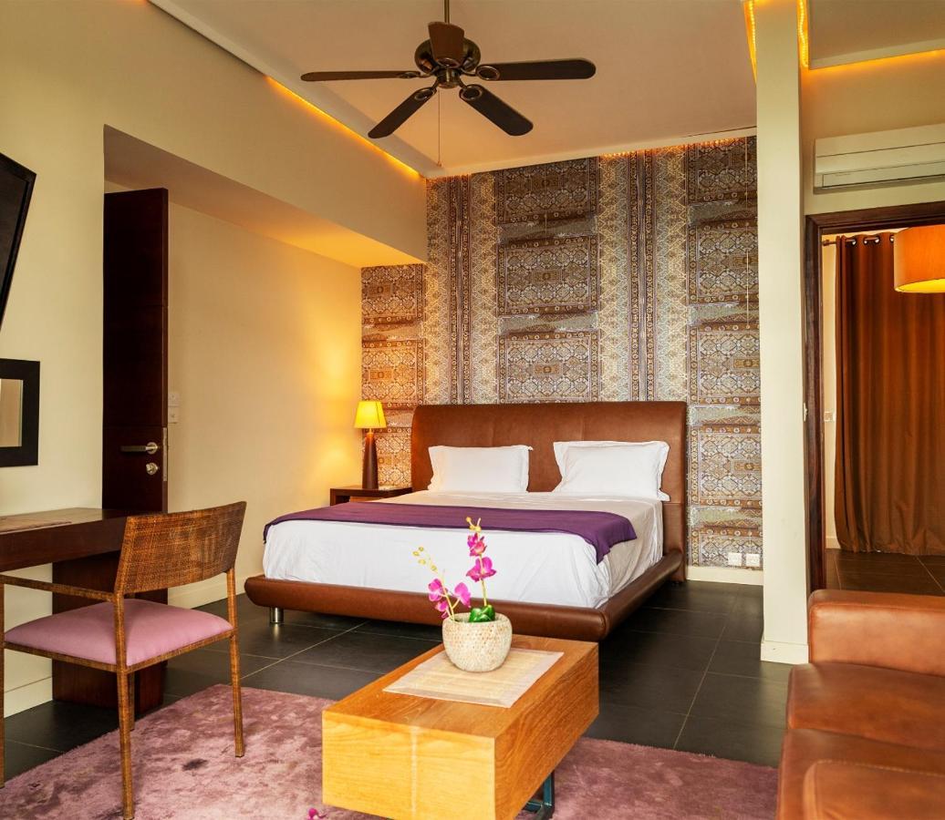 Villa Horizon By Dream Escapes, Beachfront Villa Pointe aux Canonniers Luaran gambar