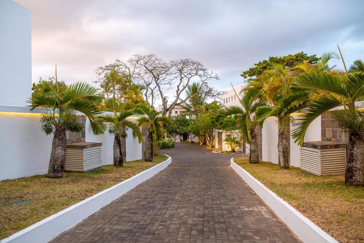 Villa Horizon By Dream Escapes, Beachfront Villa Pointe aux Canonniers Luaran gambar