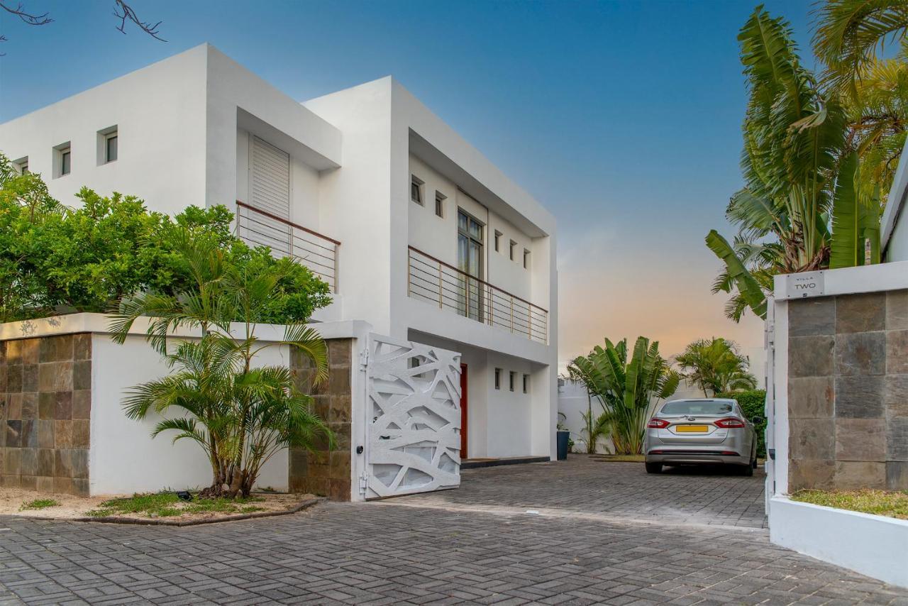 Villa Horizon By Dream Escapes, Beachfront Villa Pointe aux Canonniers Luaran gambar