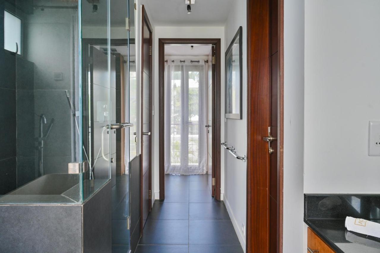 Villa Horizon By Dream Escapes, Beachfront Villa Pointe aux Canonniers Luaran gambar