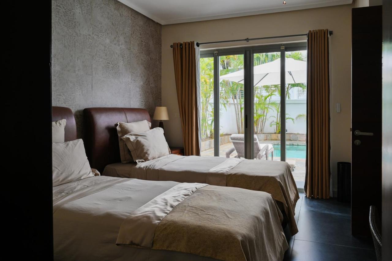 Villa Horizon By Dream Escapes, Beachfront Villa Pointe aux Canonniers Luaran gambar